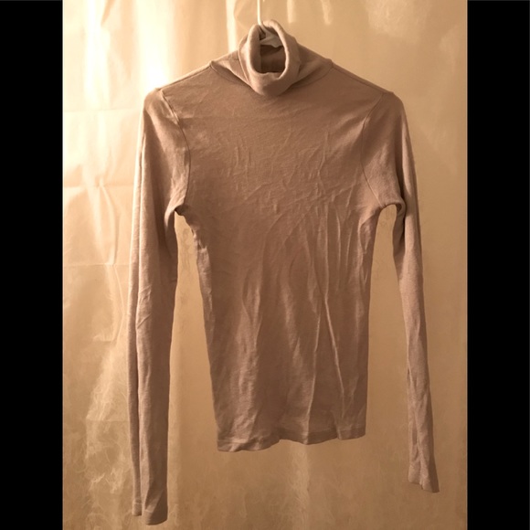 Michael Stars Tops - Michael Stars shining silver turtleneck.